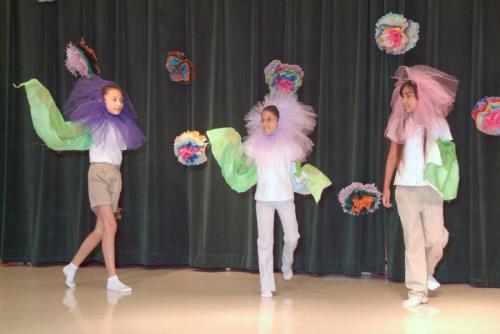 Robert-B.-Green-Dance-Advance Flower Dance