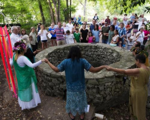 The-Blue-Hole-at-the-Headwater-of-the-San-Antonio-River-June-24-2017